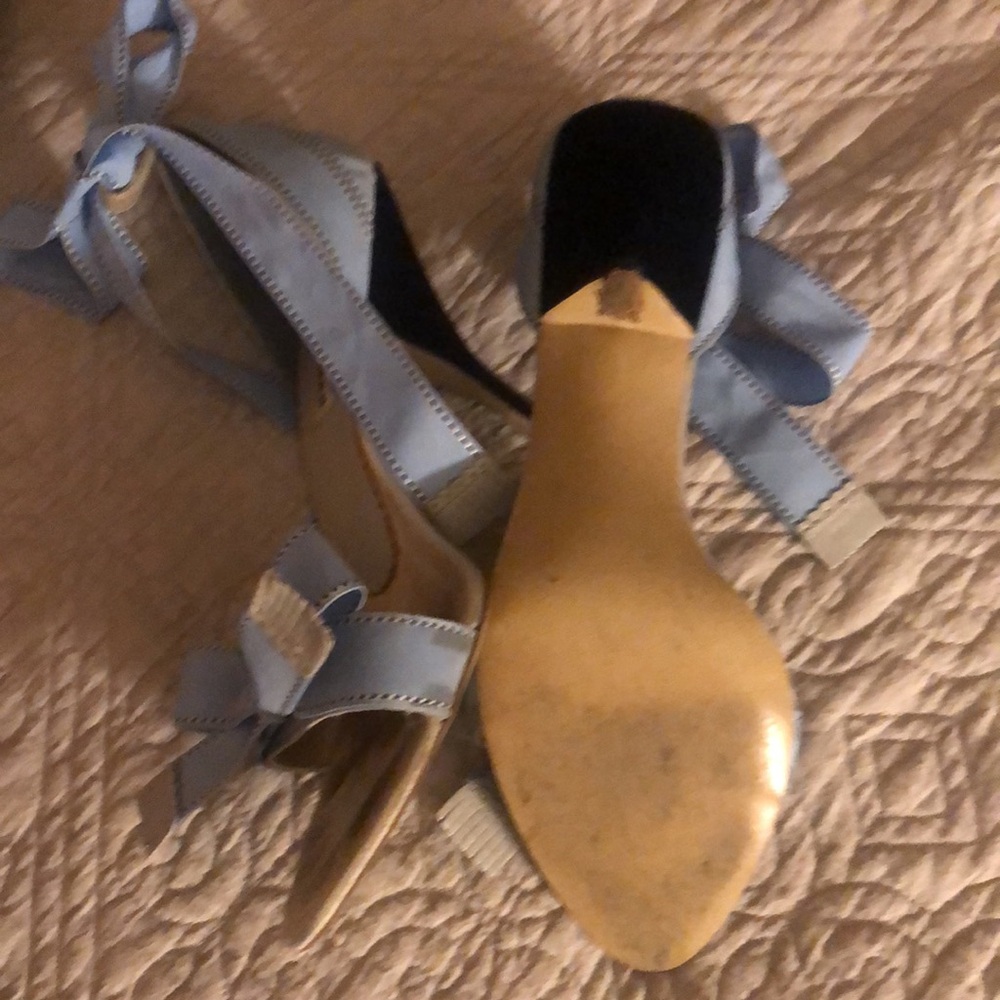 Steve Madden heels with ankle ties. - Picture 3 of 3